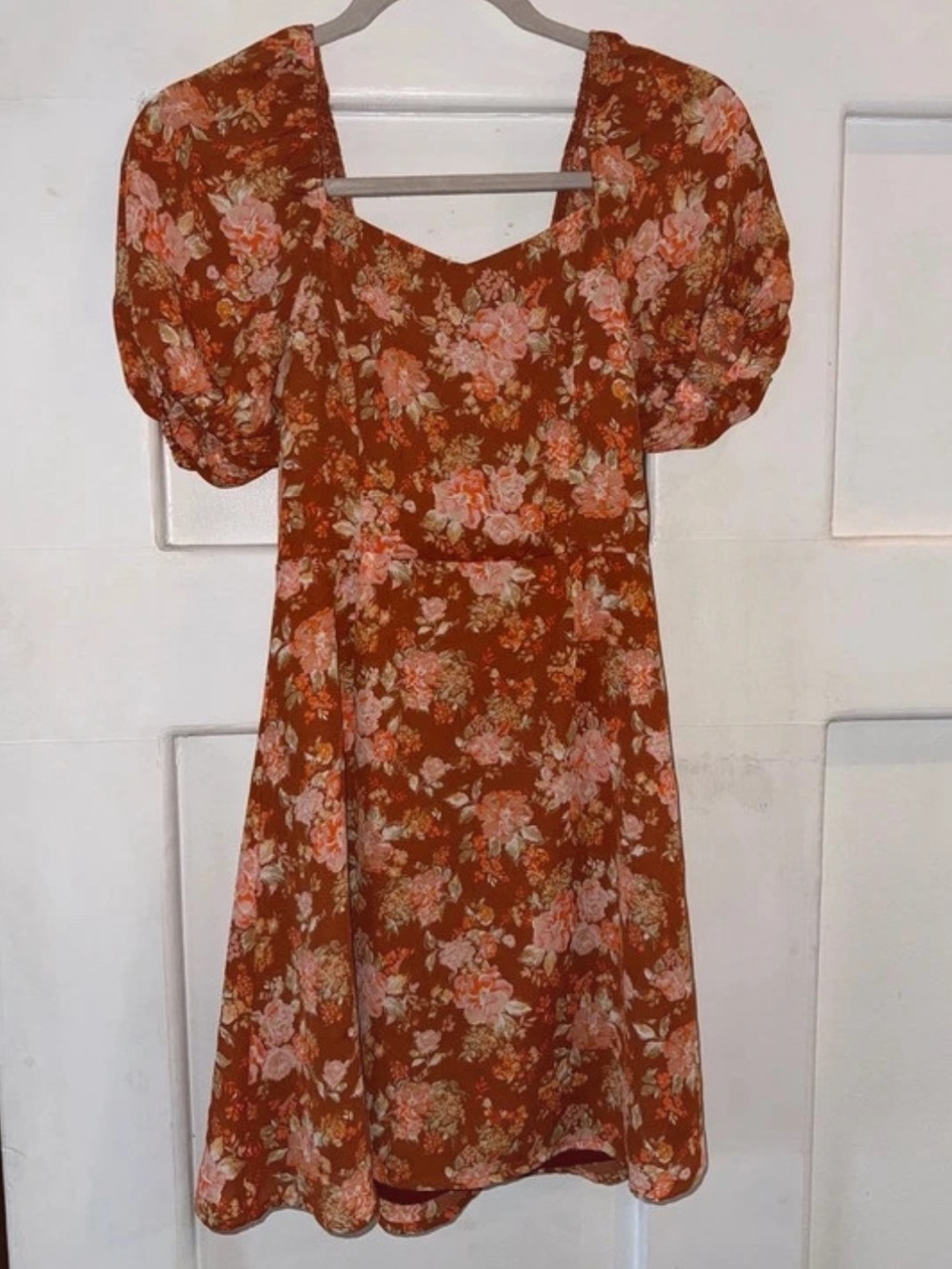 Altar'd State XS Rust Floral Puff
Sleeve Fall Dress